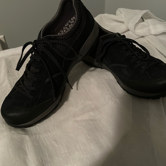 Vibram Dansko Nursing shoes size 39 - Picture 1 of 4